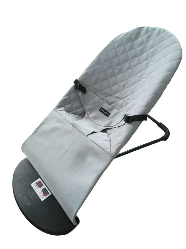 733dc31b-5ced-4562-8c2b-2526f20f1a48 Njihalica za Bebe